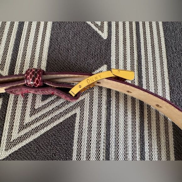 DKNY Red Black Leather Snakeskin Belt Size L - Picture 11 of 12